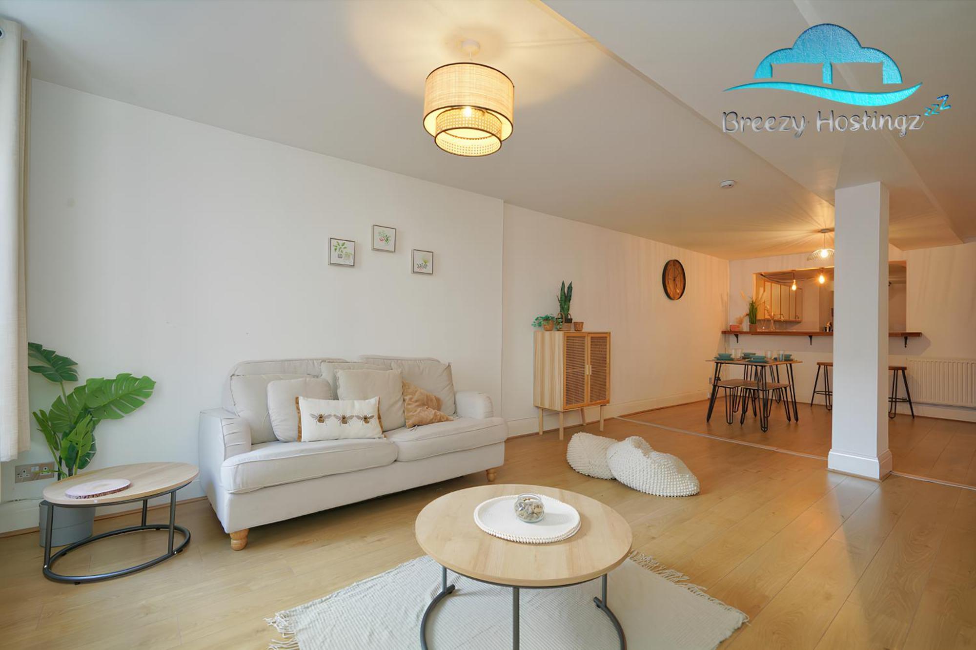 Apartment Spacious Center Gem *